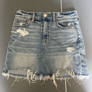 American Eagle blue jean skirt